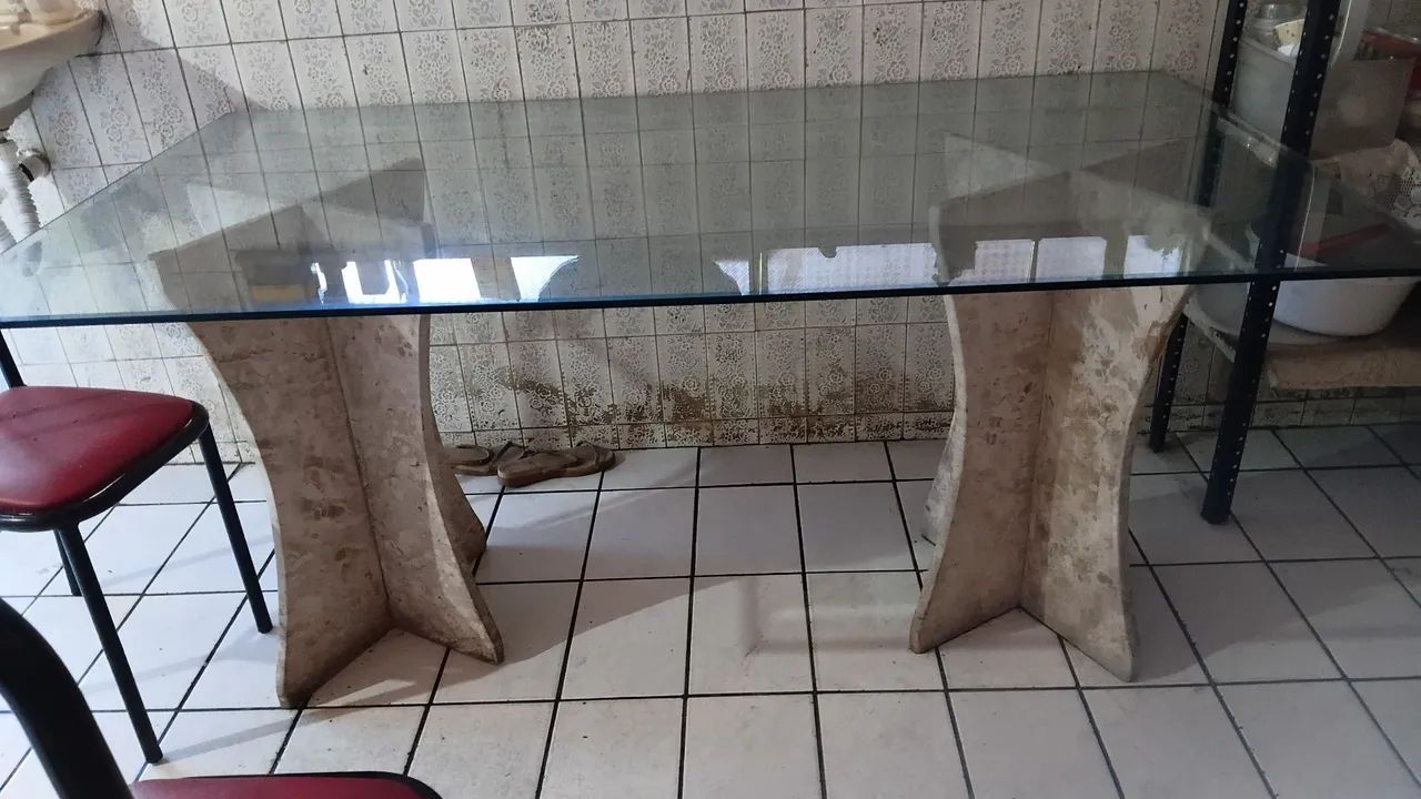 Mesa de vidro com pés de granito - Foto 4