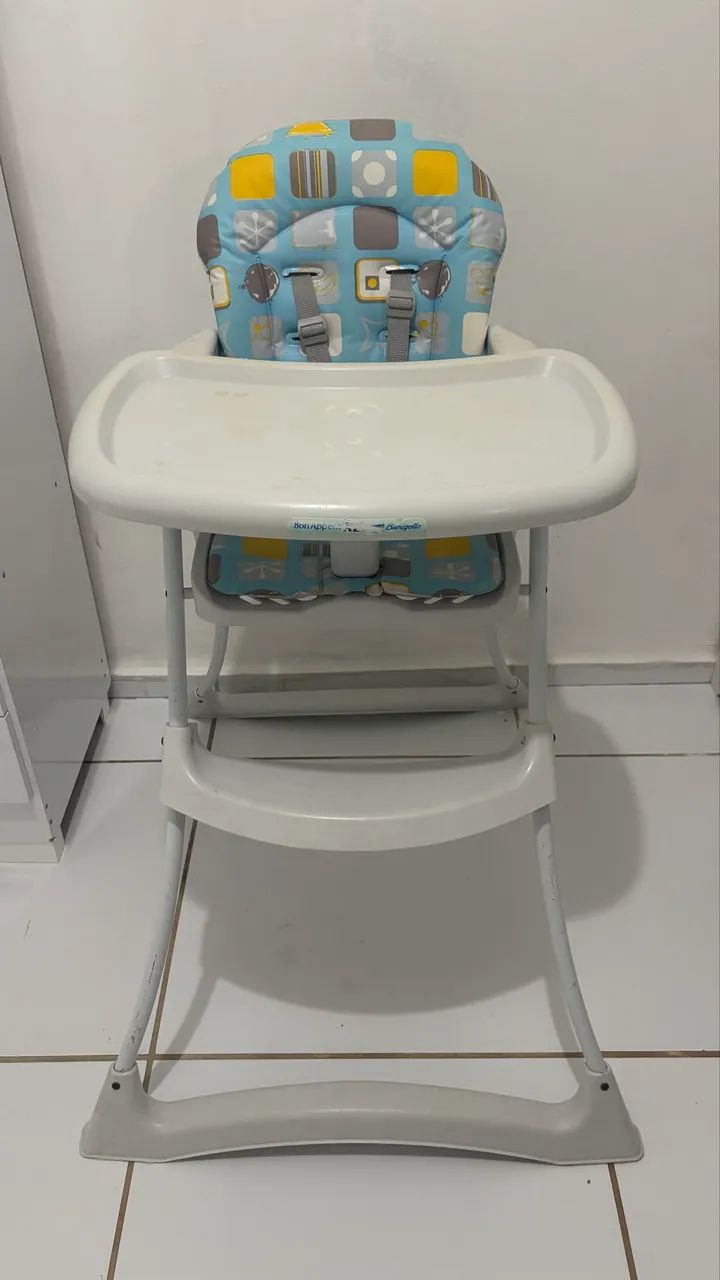 cadeira de alimentação 