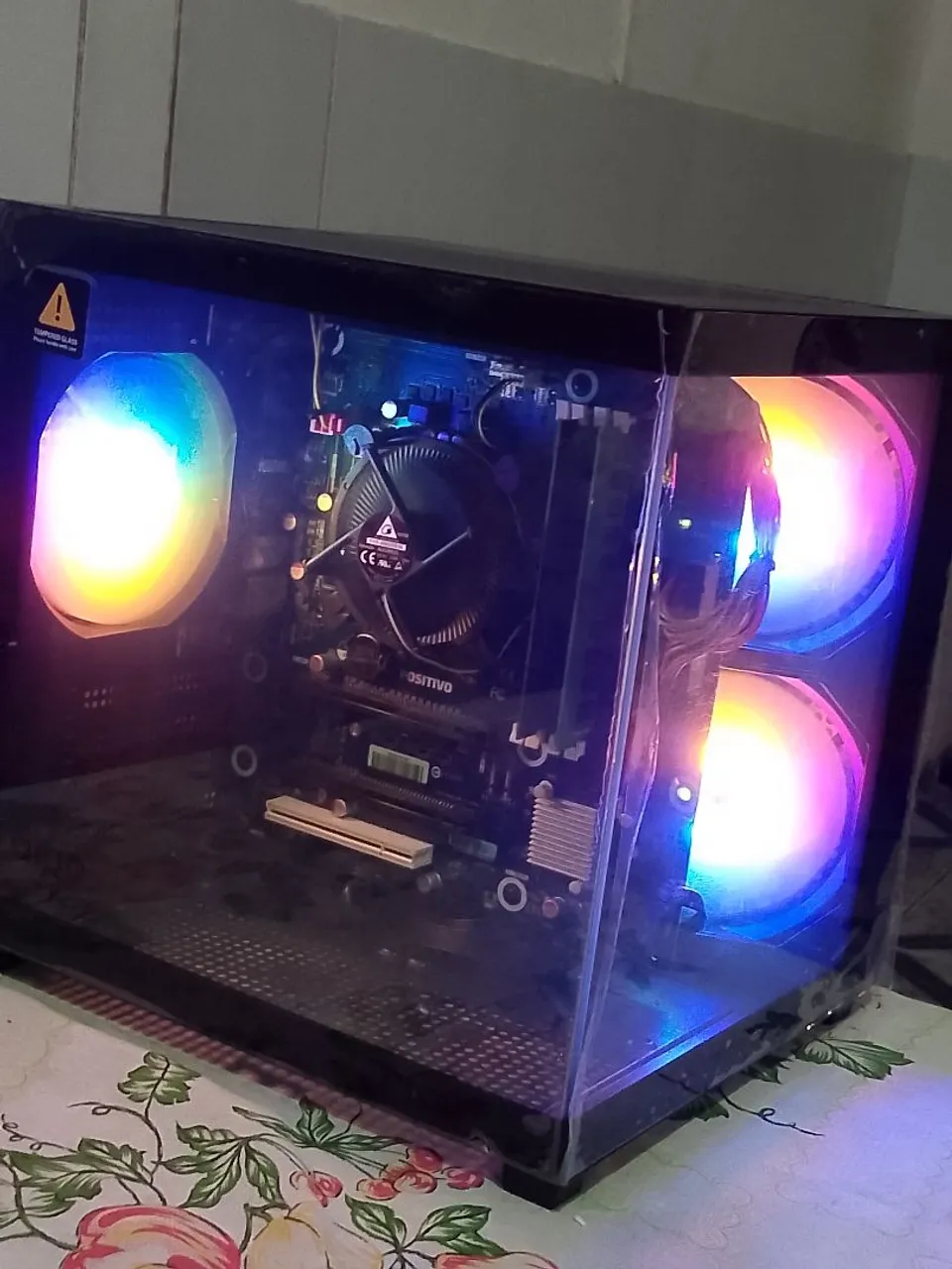 Pc para jogos leves i3 8100 + 8GB RAM + SSD 240GB - Computadores e