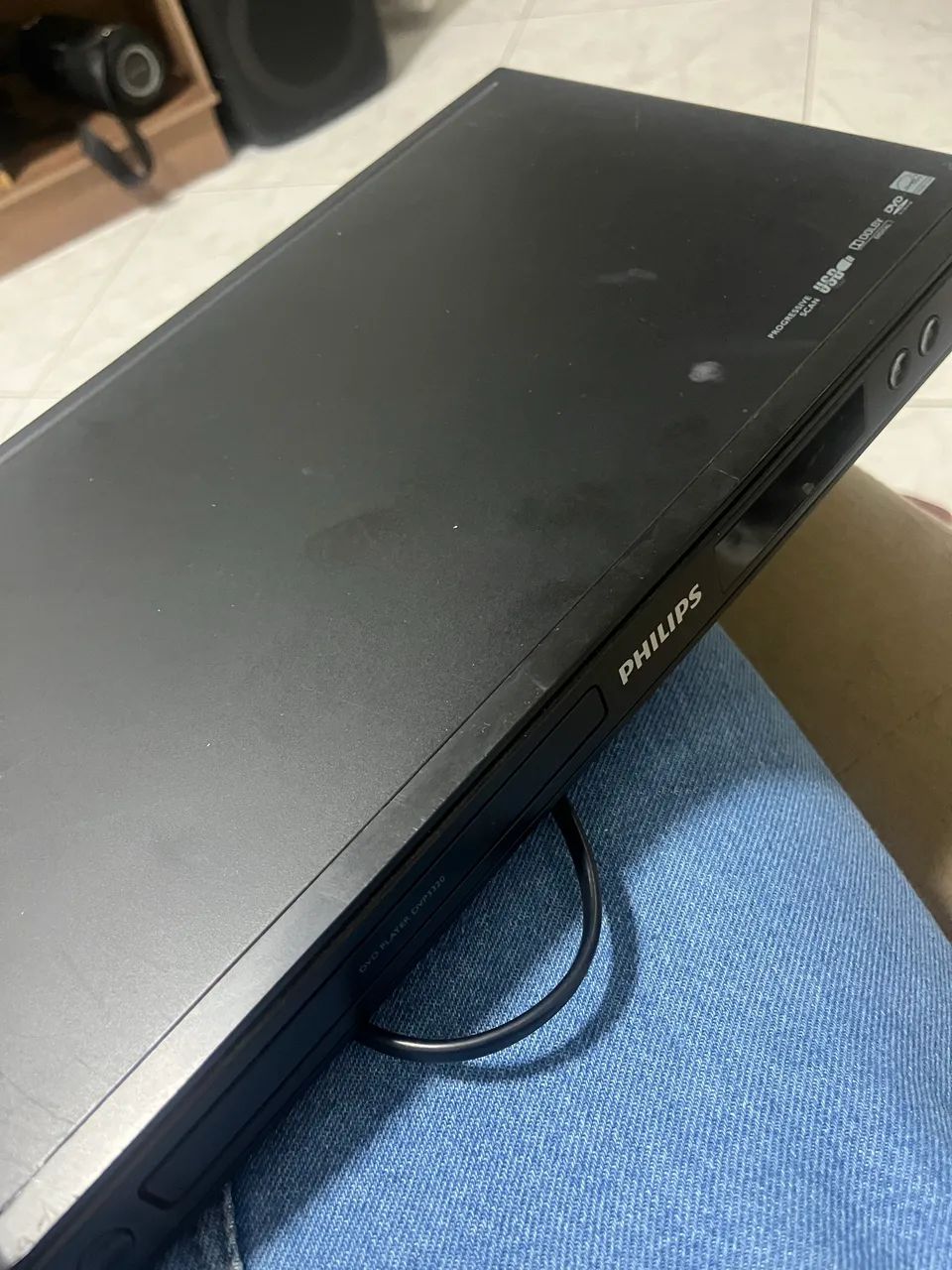 DVD player 