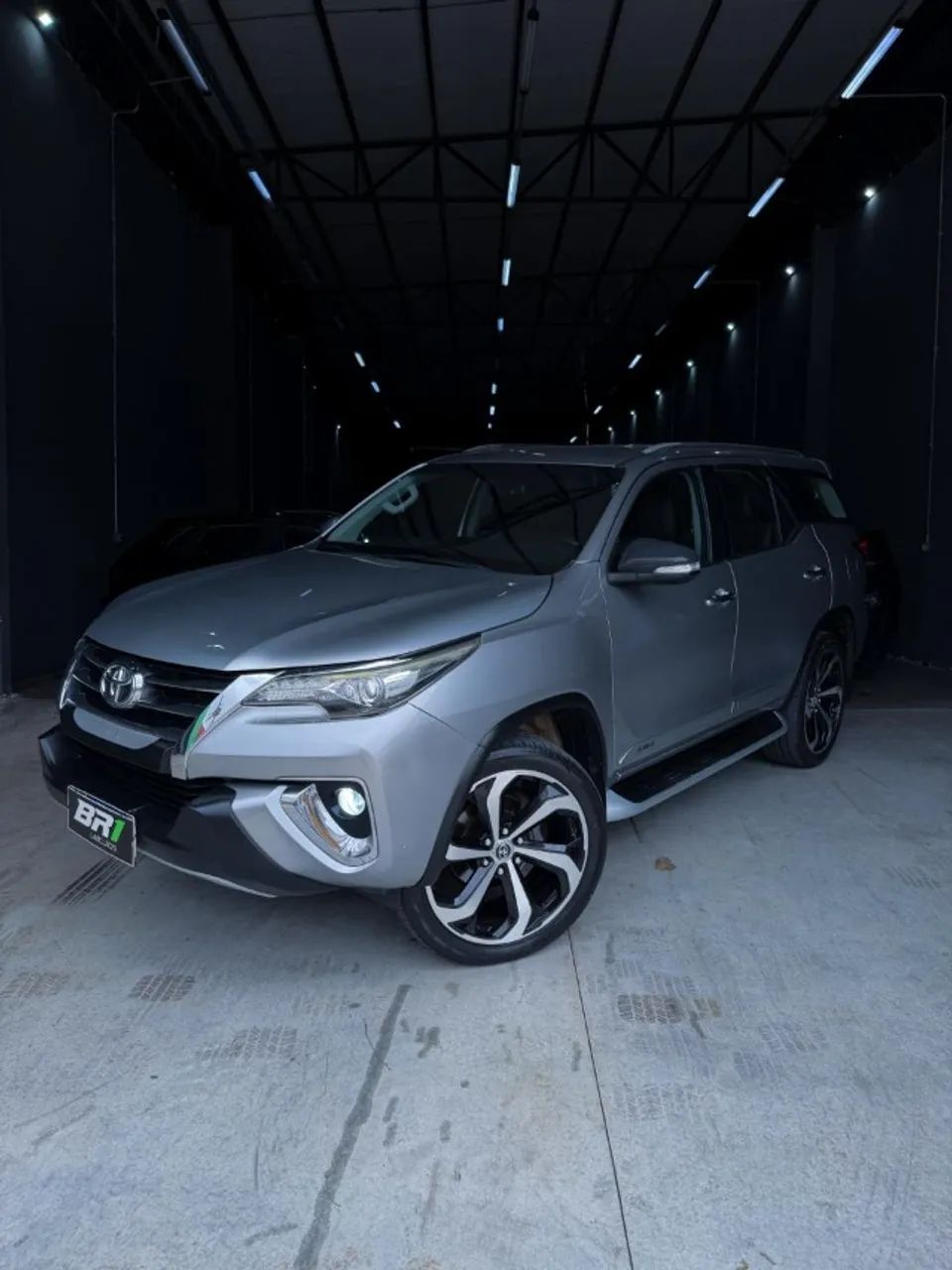 Toyota Hilux Hilux SW4 SRX 4x4 4.0 V6 24V Aut. 2017