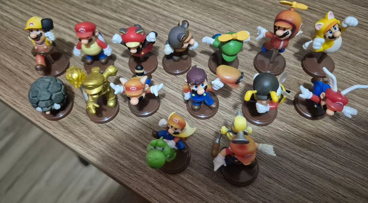 Choco egg Super Mario coleção quase completa  - Foto 2