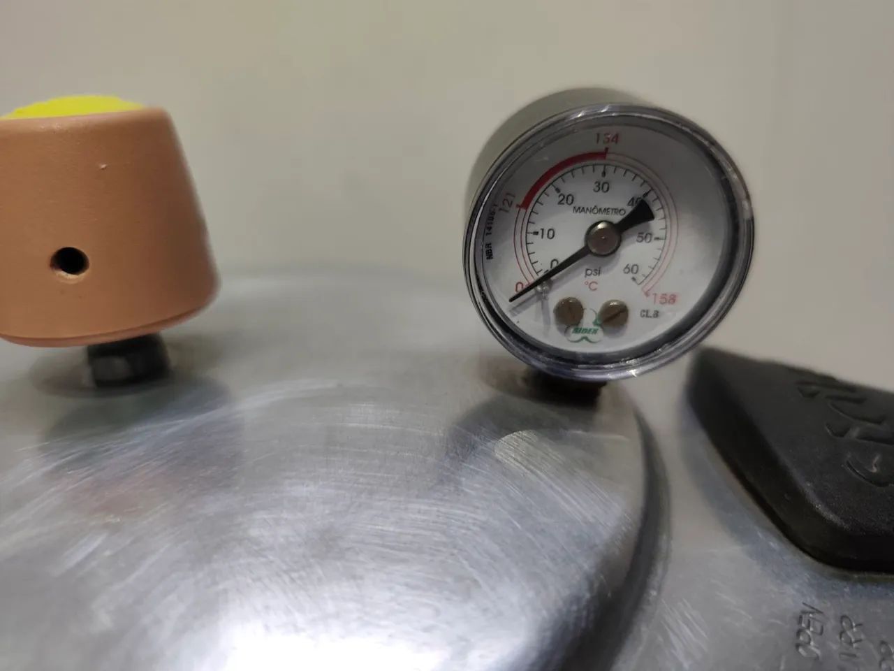 !!!PARA TORRAR!!!  VENDO AUTOCLAVE PARA MANICURE  - Foto 4