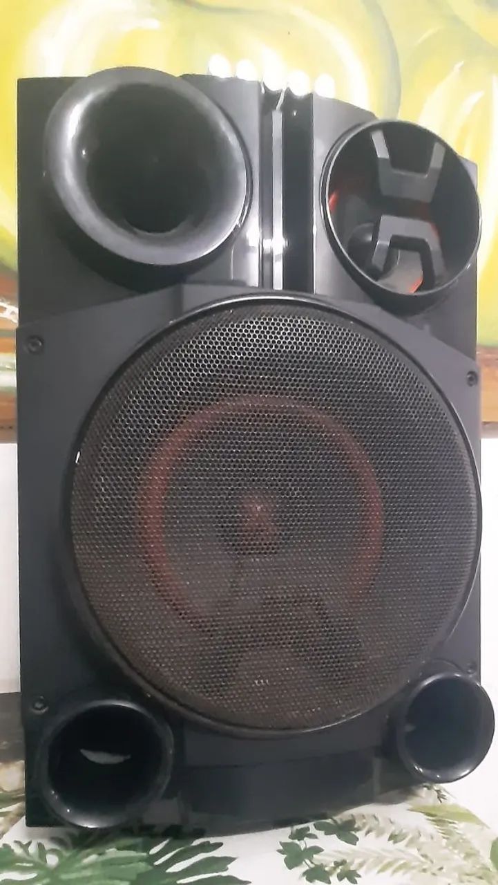 Caixa LG com Bluetooth 