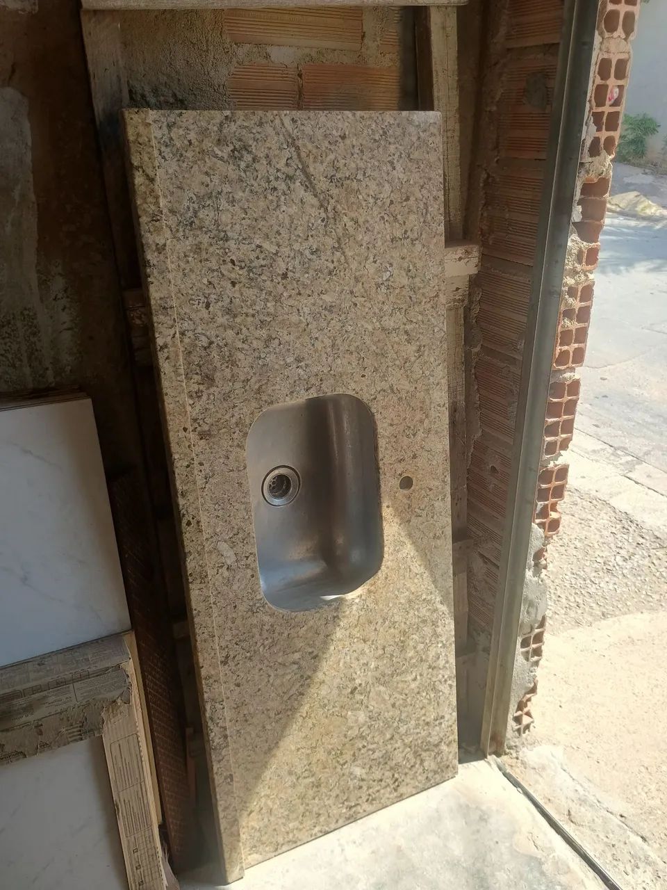 Vendo pia granito