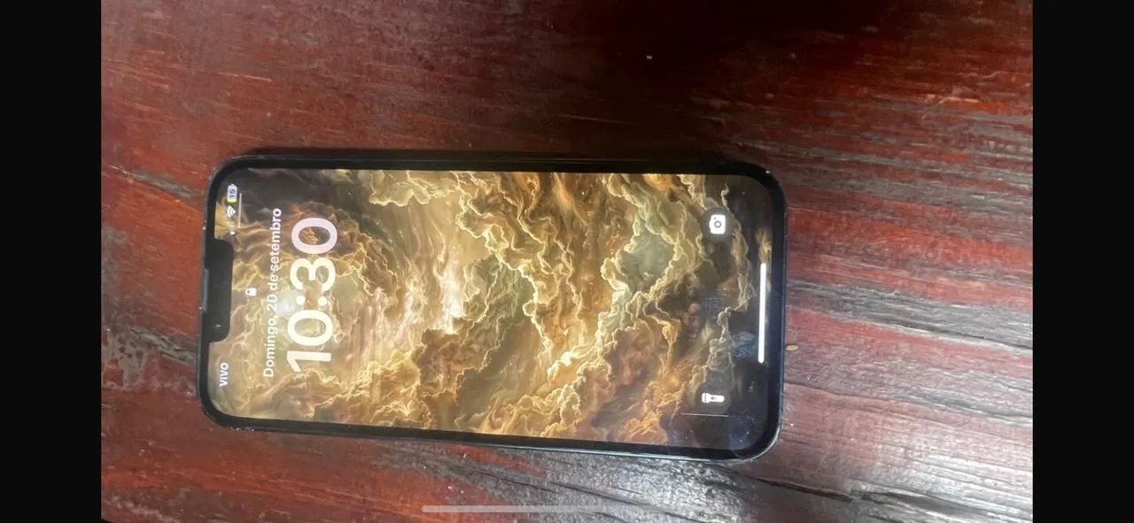 iPhone 14