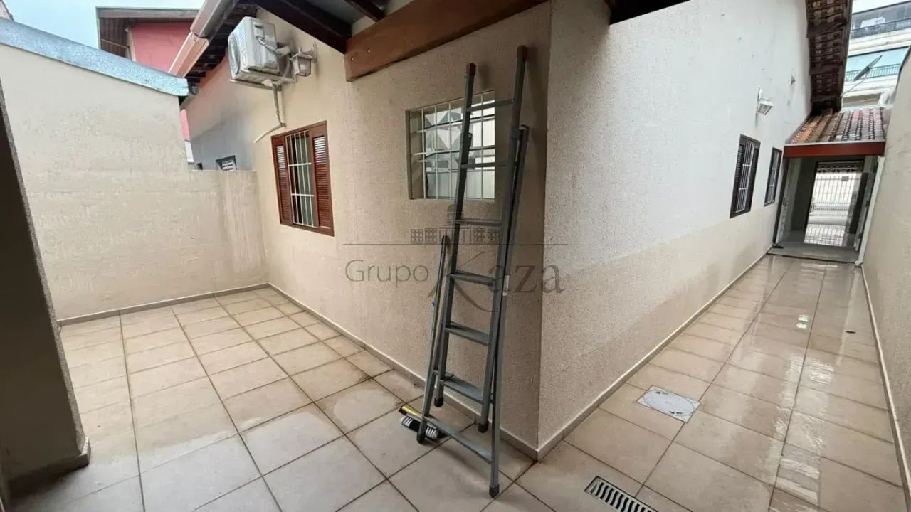 Imperdível - Oportunidade - Casa - Bosque dos Eucaliptos - 3 Dormitórios - 156m². - Foto 5