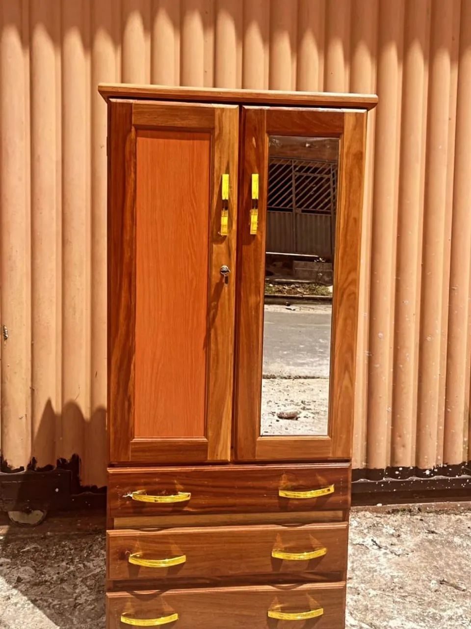 GUARDA ROUPA DE SOLTEIRO - MADEIRA MACIÇA FABRICAÇÃO PRÓPRIA  - Foto 2