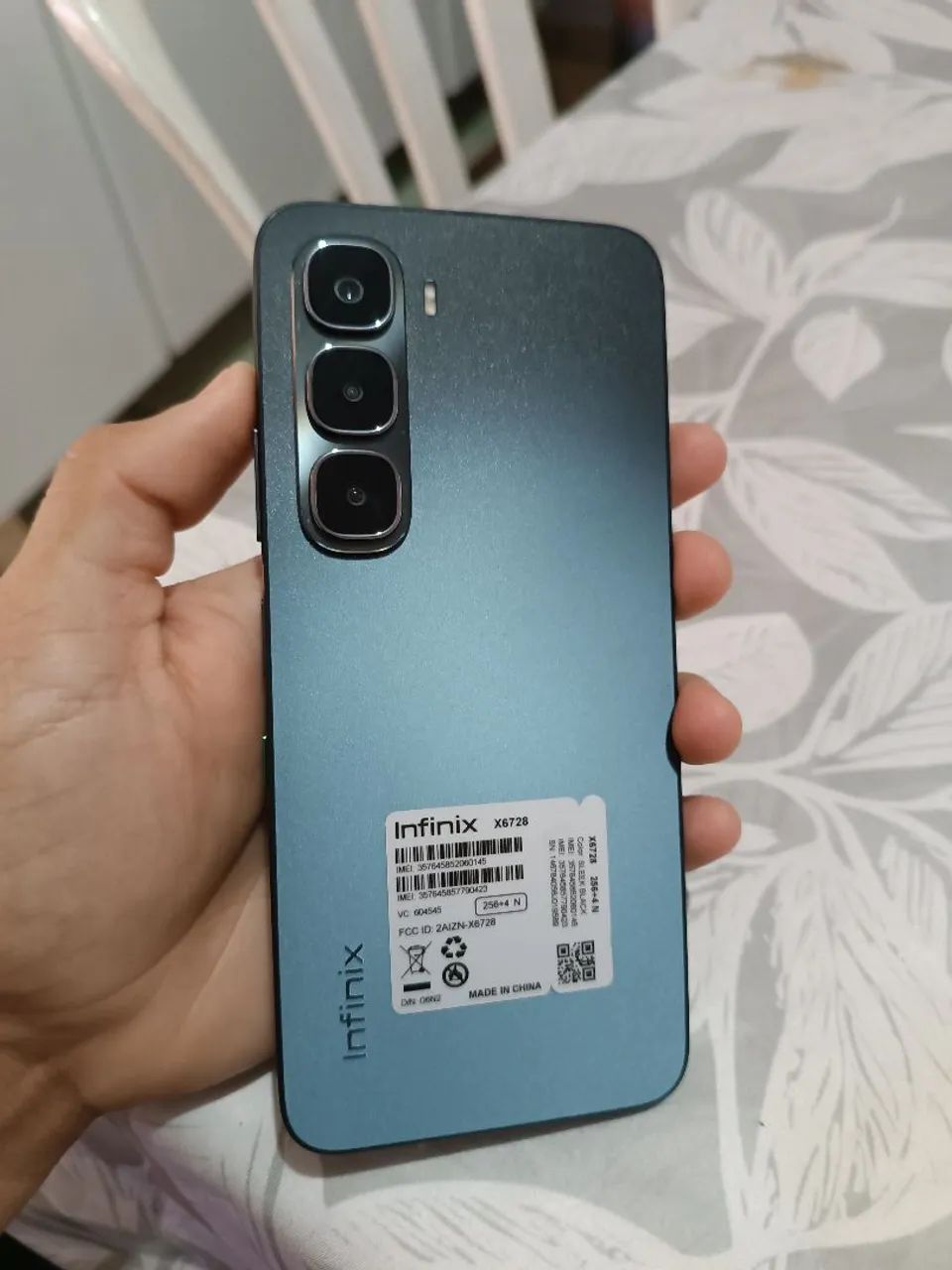 Vendo infinix HOT 60i  - Foto 2