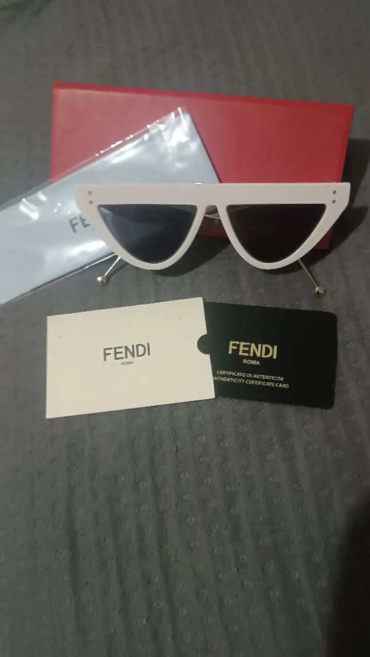 Óculos de sol Fendi  - Foto 4