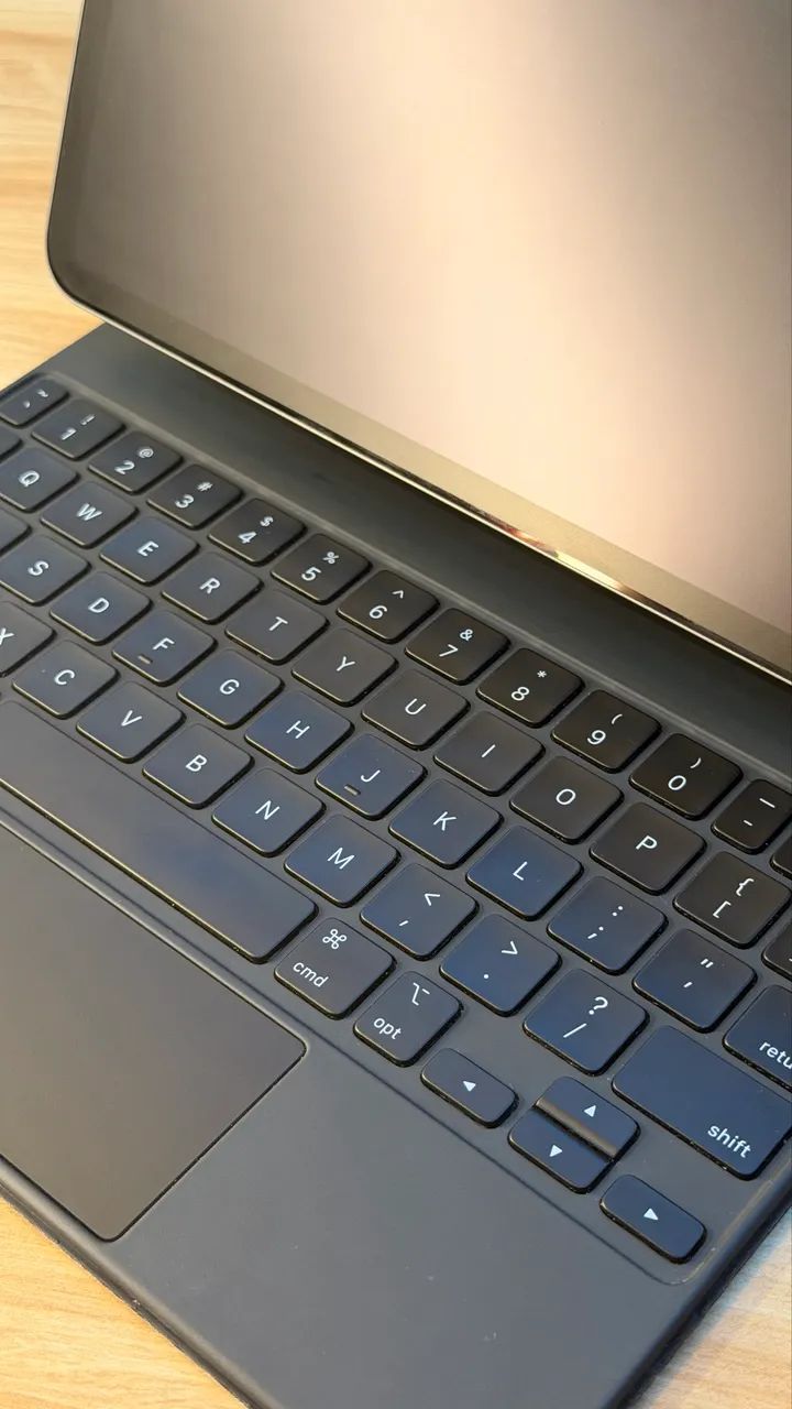 iPad Pro + Magic Keyboard original  - Foto 5