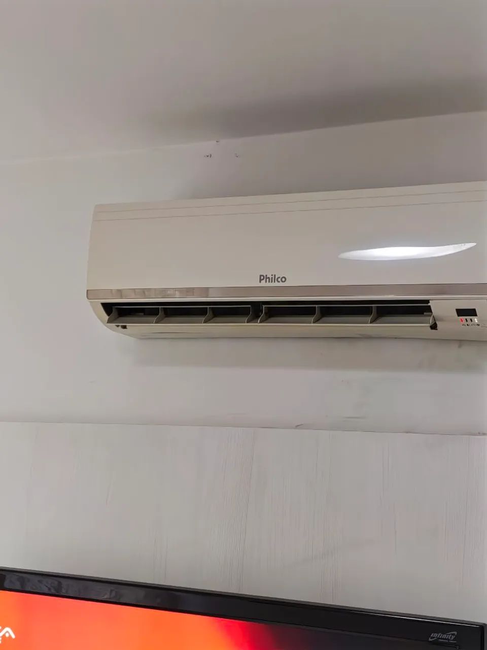 Ar condicionado 12000 BTUs quente e frio Philco 220v ótimo  - Foto 3
