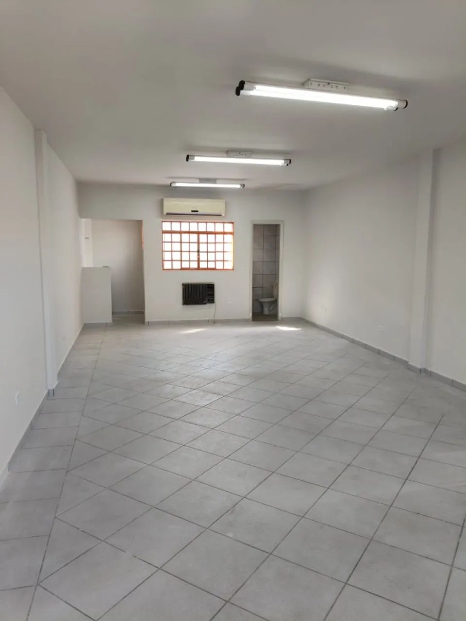 Sala comercial com 60m² na Rui Barbosa - Foto 3