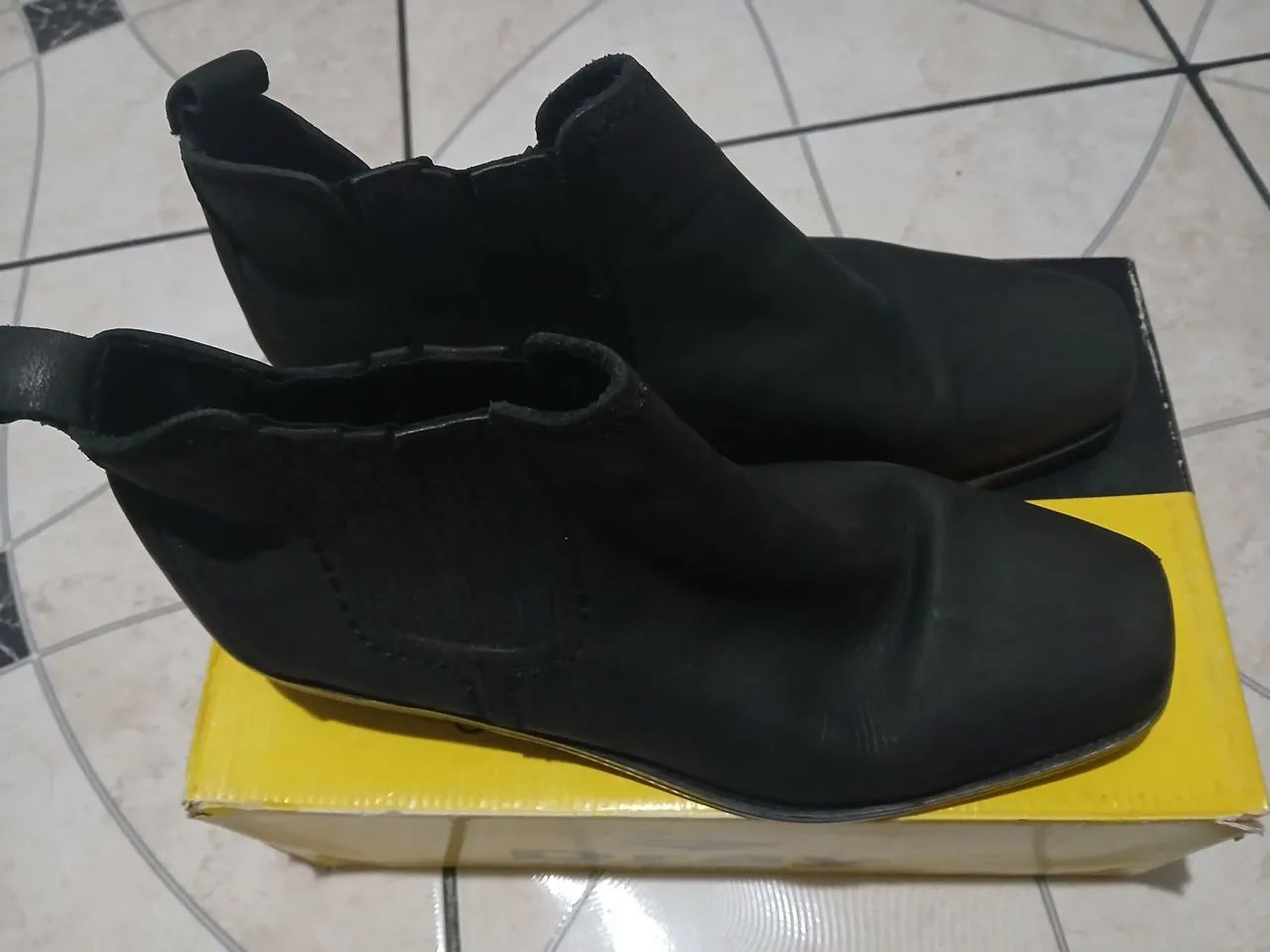 Botas rock Country preta bico quadrado  - Foto 4