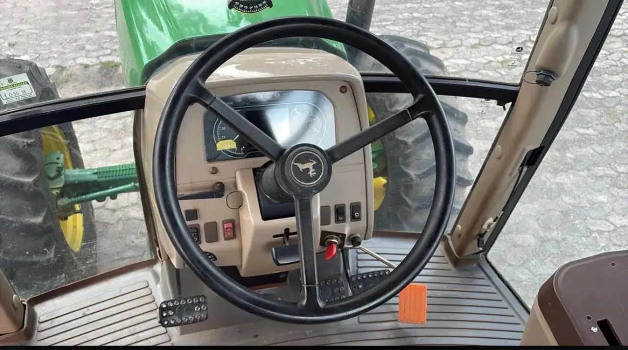 Trator John Deere 6100j - 2022 - Foto 5