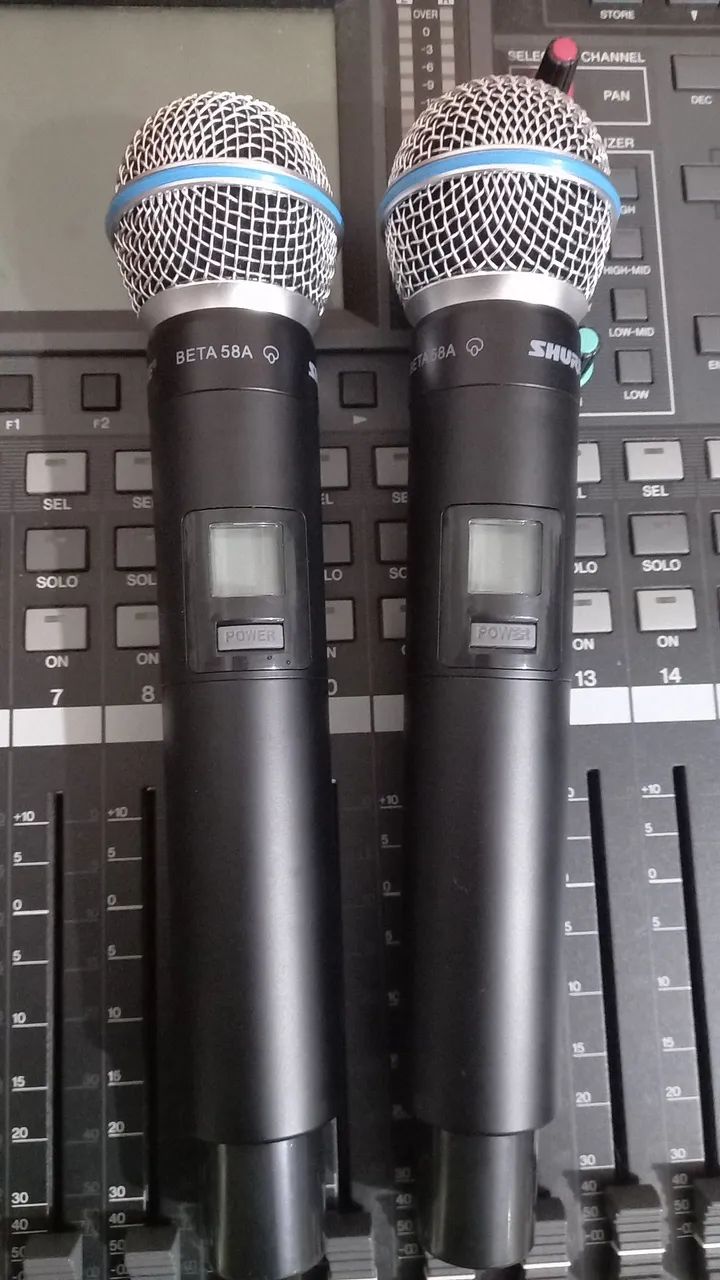Microfone Shure sem fio 
