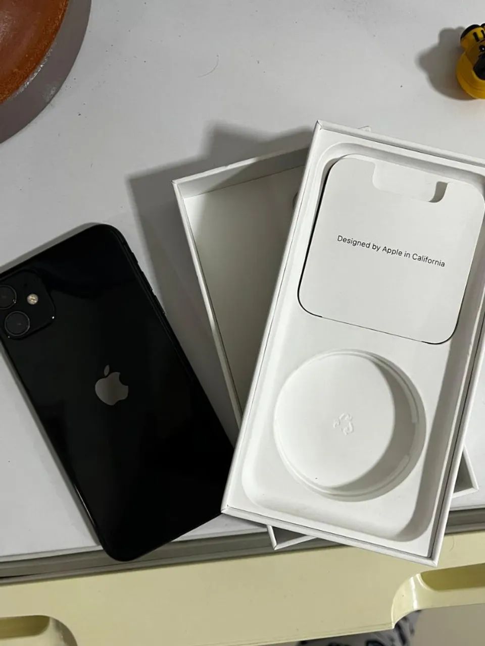 Vende iPhone 11 ótimo estado 