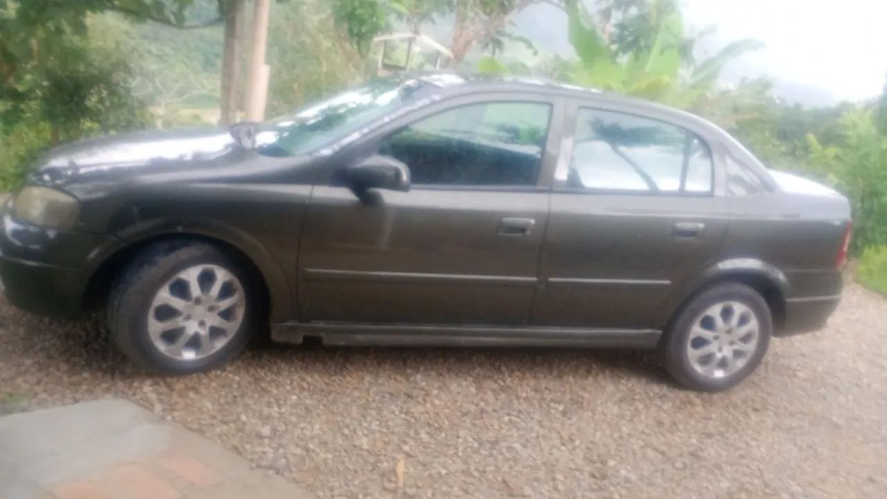 Chevrolet Astra GL 1.8 MPFI 3P 2000 - Foto 3