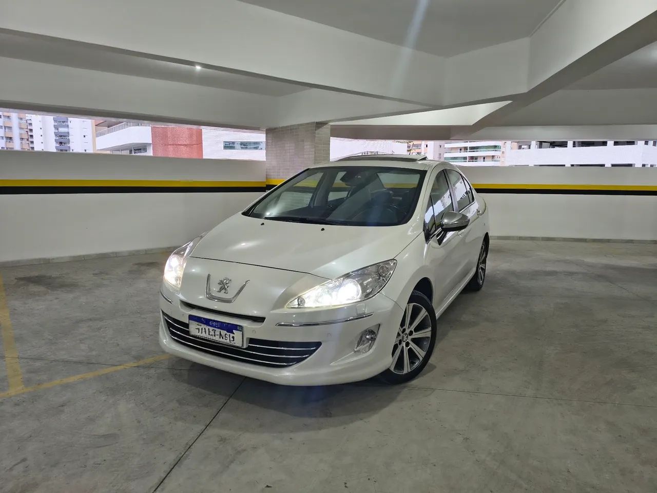 Peugeot 408 SEDAN GRIFFE 1.6 TURBO 16V 4P AUT. 2015