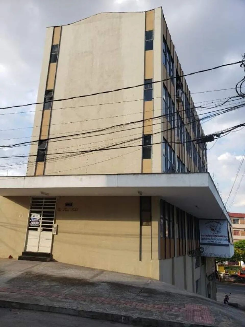 SALA PARA ALUGUAR 25M2 BAIRRO NOVA SUIÇA