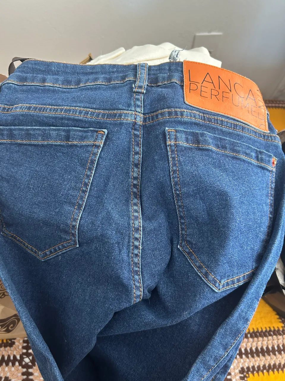 Roupas pouco usadas 