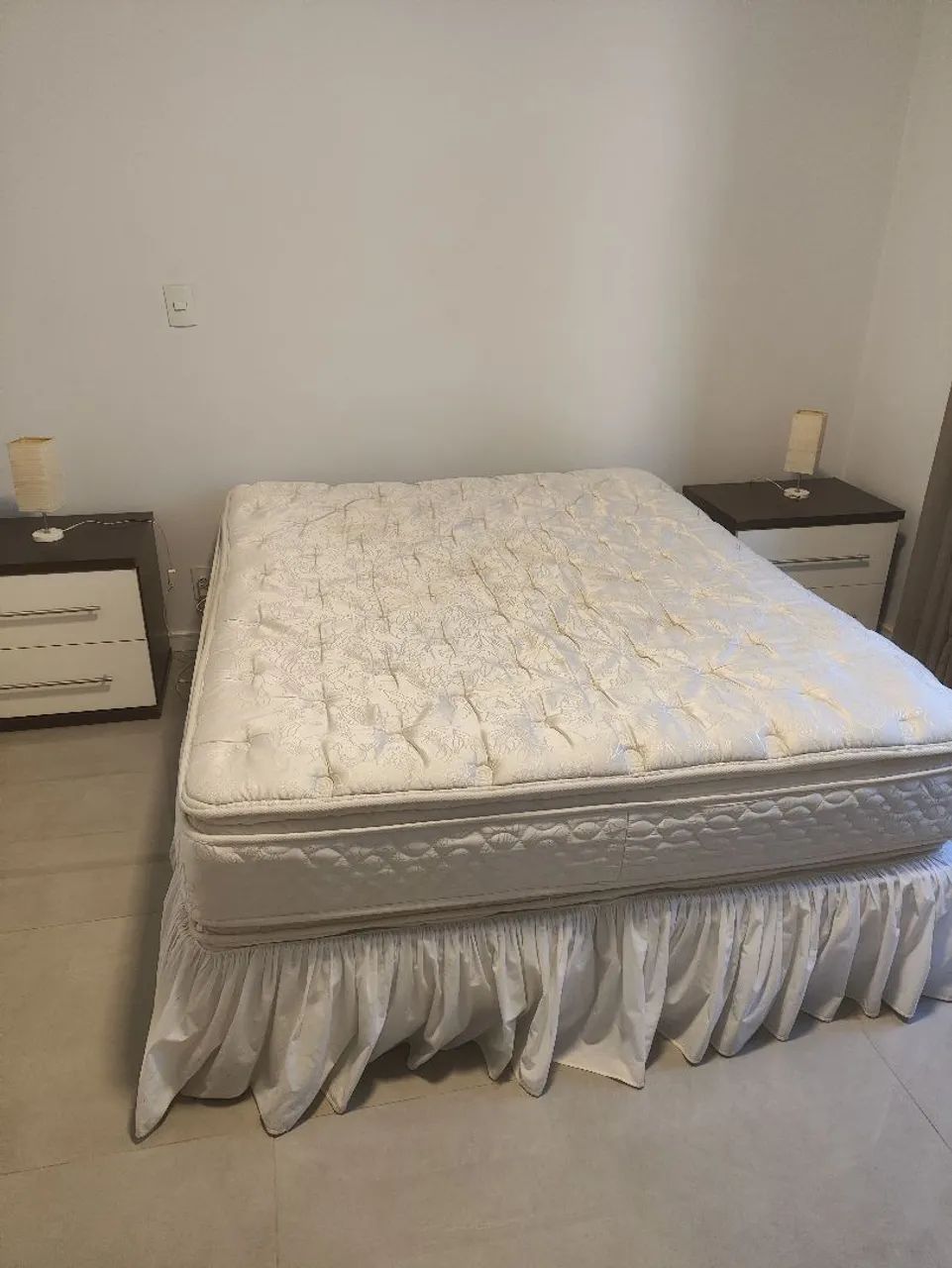 Cama box Queen Castor 