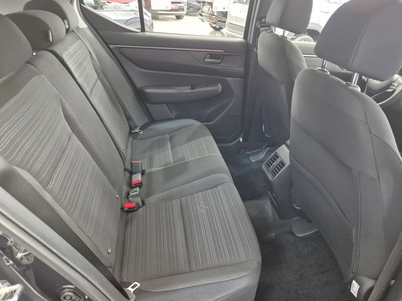 Honda WR-V EX 1.5 Flexone 16V 5p Aut., foto 10 de 13