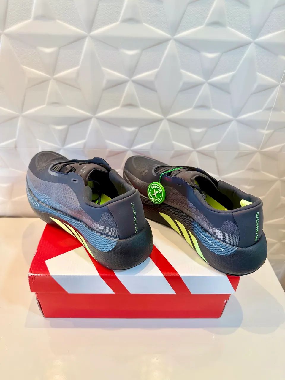 Adidas HyperBoost Edge Preto e Verde - Tamanho 41 - Foto 4