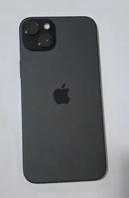 iPhone 15 plus 128gb