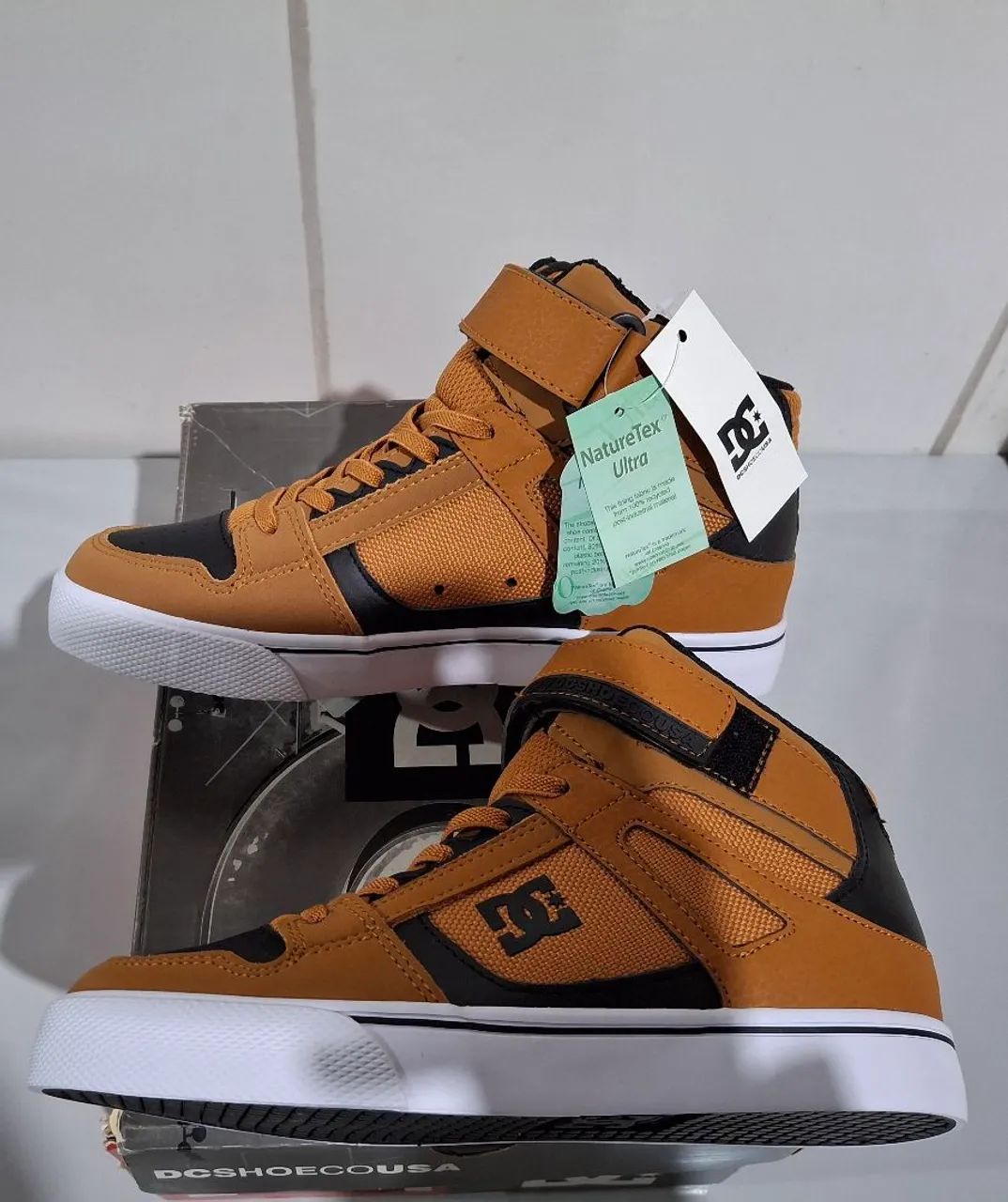 Tênis DC Pure High-Top EV - Tamanho 34 - Foto 2