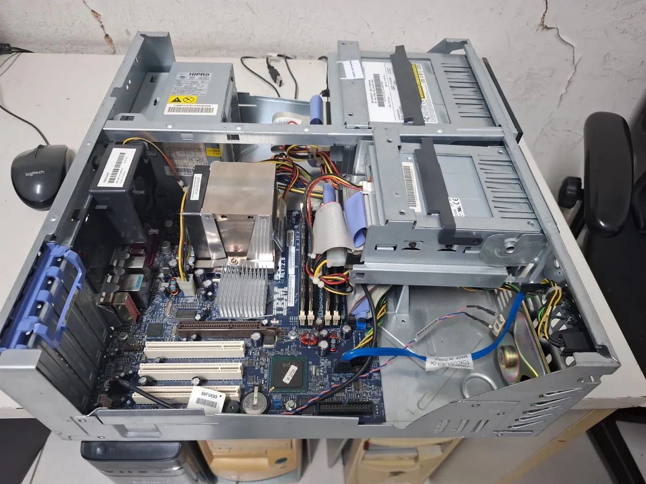 Pc ibm retro , celeron d, vga amd9250 pro 2gb e monitor - Foto 4