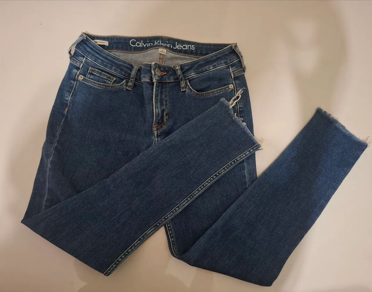 Calça jeans Calvin Klein importada - Foto 2