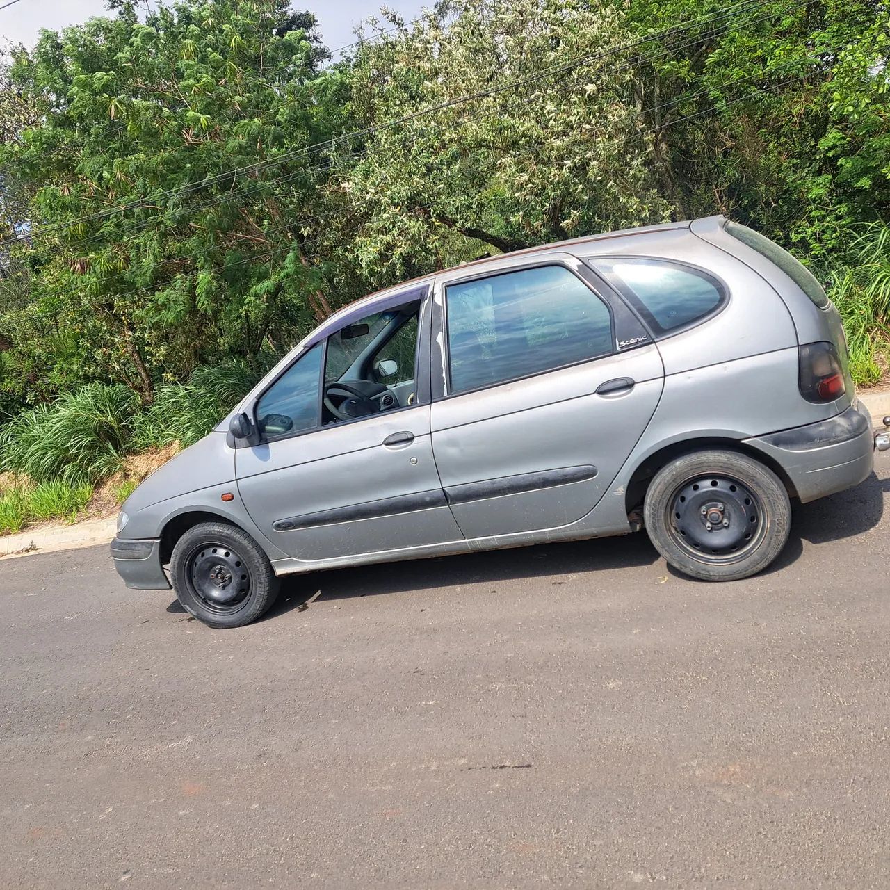Renault Scenic Scénic RT/Auth/Auth/Kids Hi-Flex 1.6 16V 2000