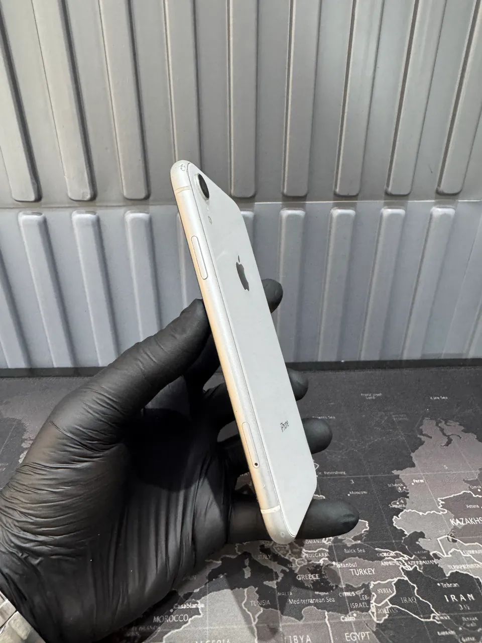 IPHONE XR 128GB BRANCO - Foto 4