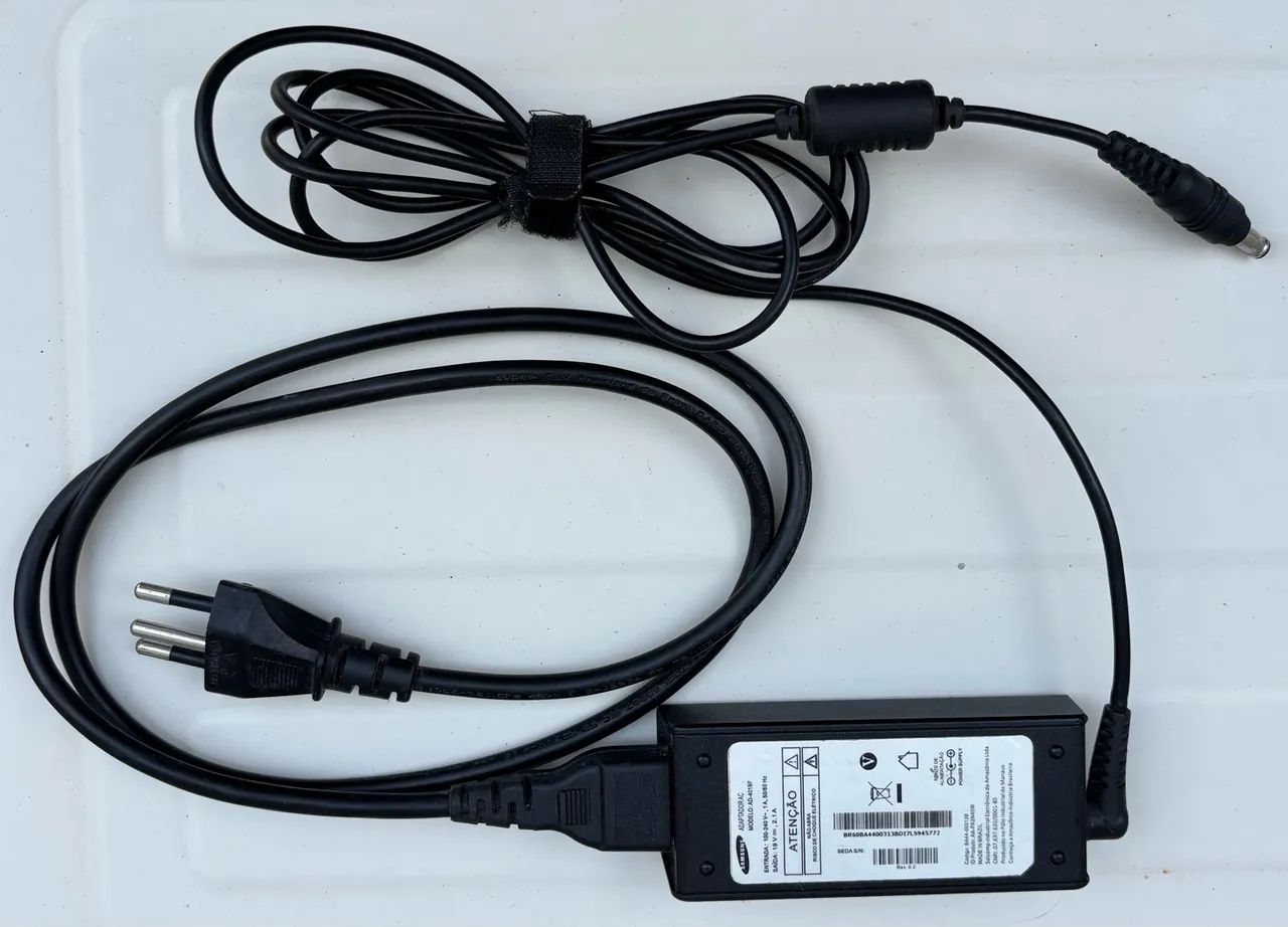 Notebook SAMSUNG NP270E5K - i3/4GB/SSD - Foto 4