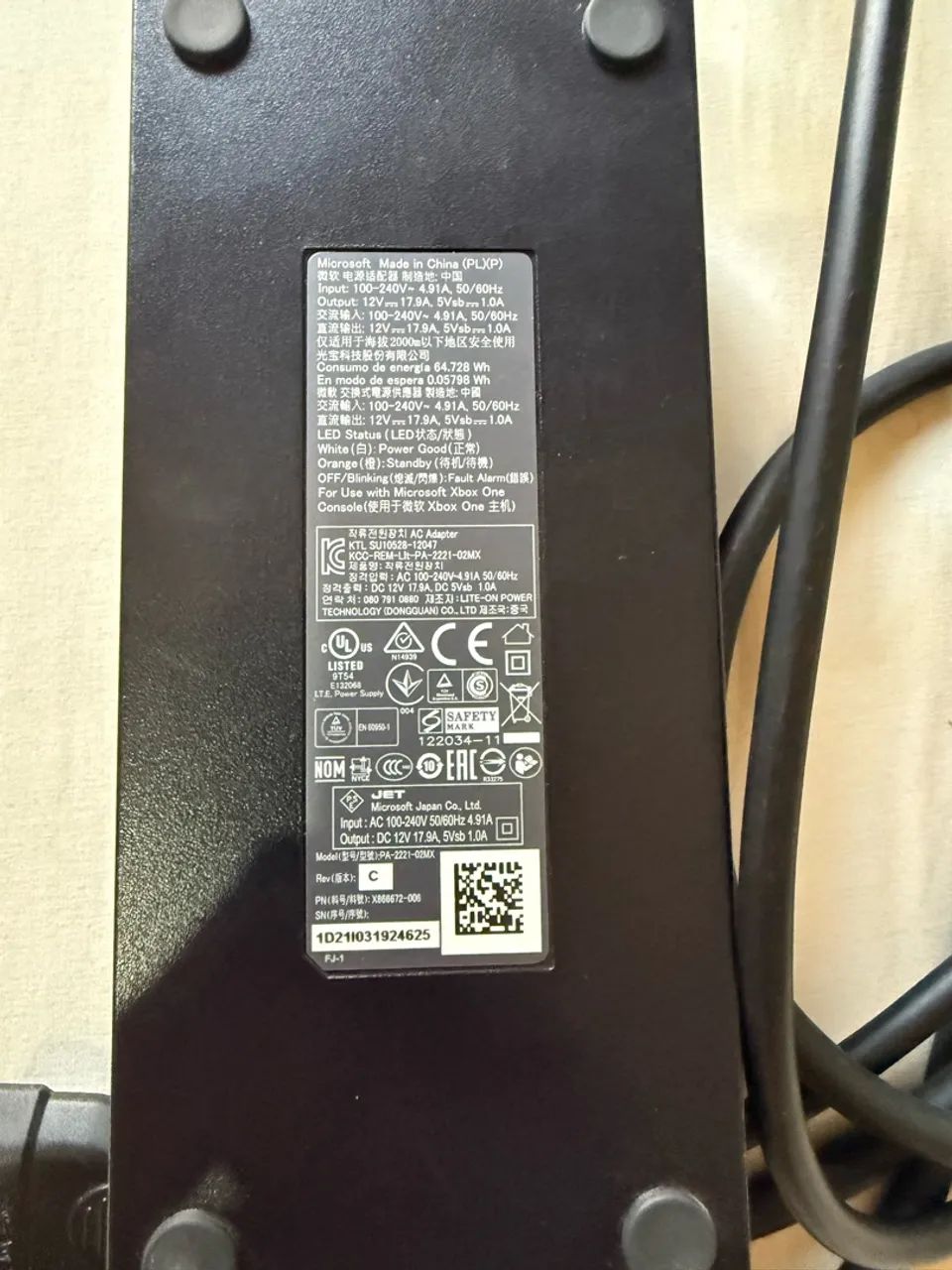 Fonte Original Xbox one bivolt usado  - Foto 5