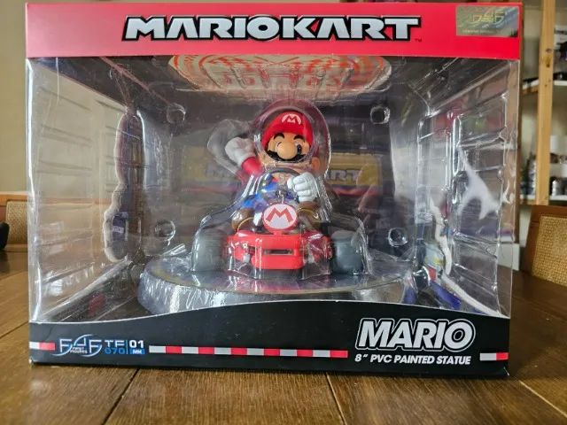 First 4 Figures Mario Kart: Estátua de Mario - Foto 2