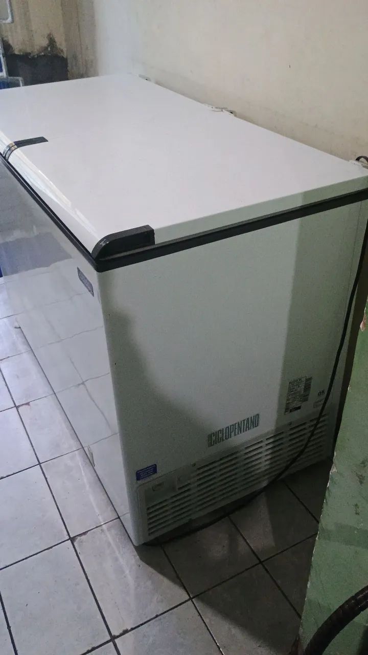 Freezer horizontal Esmaltec 437 litros semi-novo  - Foto 3