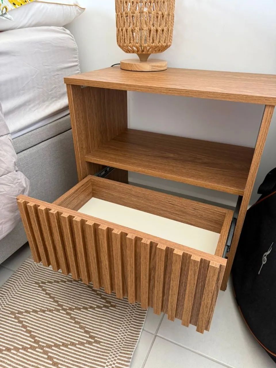 Mesa de Cabeceira - Foto 3