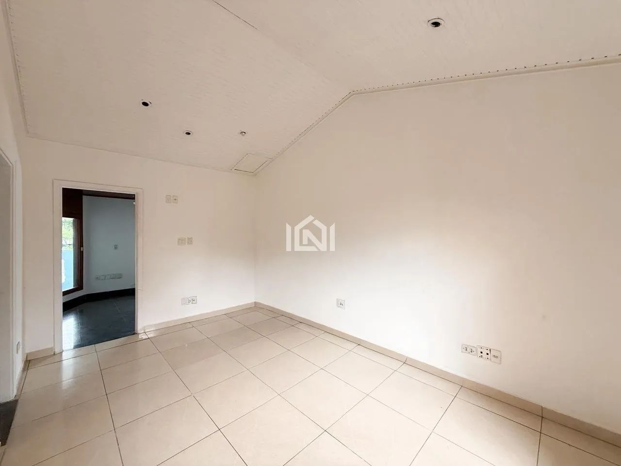 Ponto comercial para Locação no miolo da Granja Viana - Foto 2