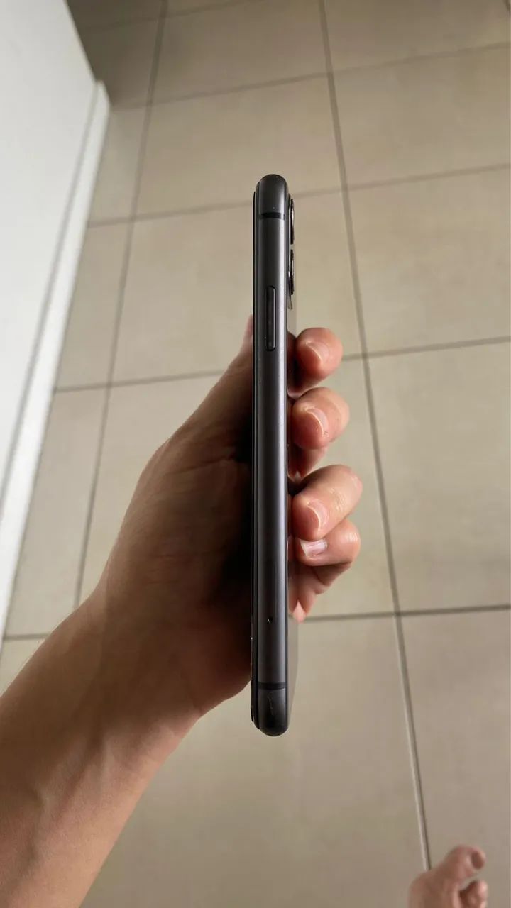 iPhone 11 64GB - Foto 2