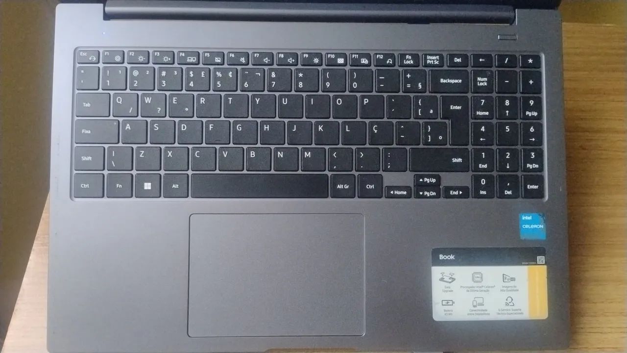 NOTEBOOK SAMSUNG BOOK, 4 GB RAM, HDD 500 TOSHIBA, DDR4, TELA GRANDE 15.6 TUDO FUNCIONANDO  - Foto 4