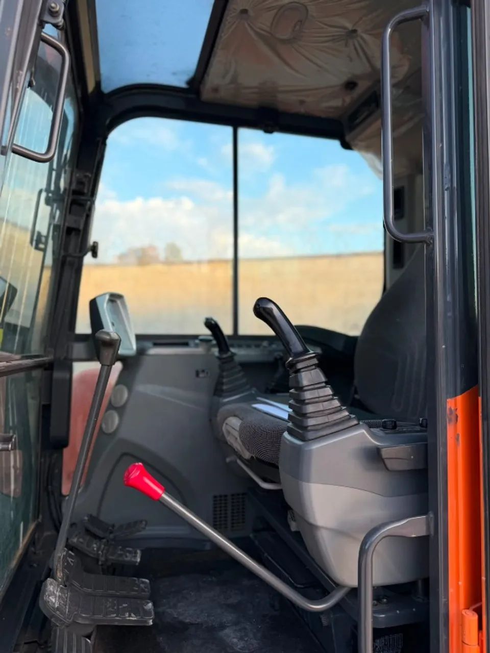 Mini escavadeira DOOSAN DX80R 2022 - Foto 5