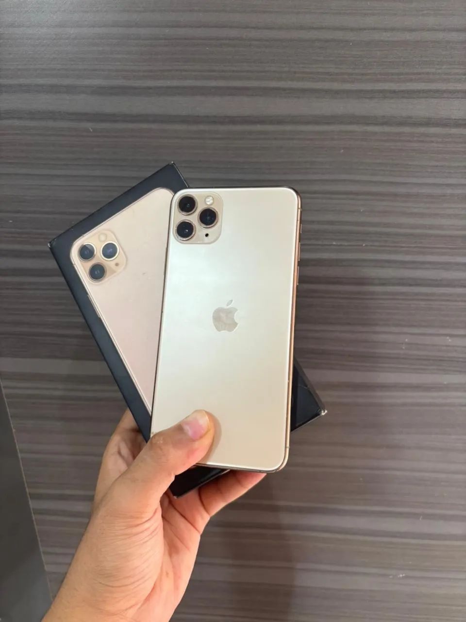 iPhone 11 Pro Max 256gb Gold - Celulares e Smartphones - Nova