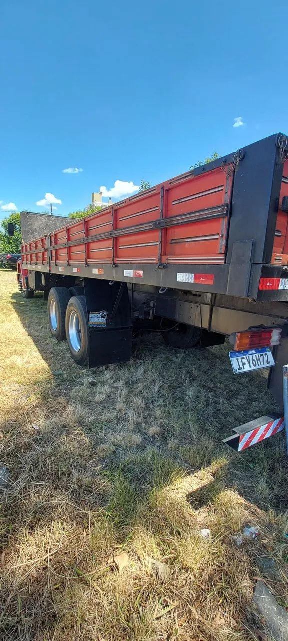 Mercedes 1620 ano 97 carroceria caminhão em excelente estado de conservação... - Foto 6