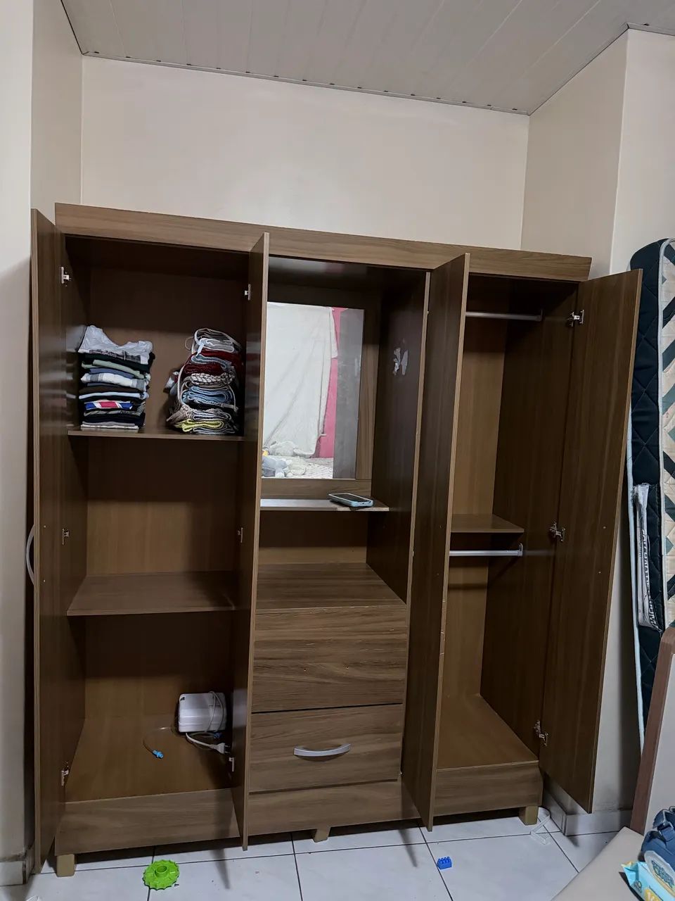 Guarda roupa - Foto 2