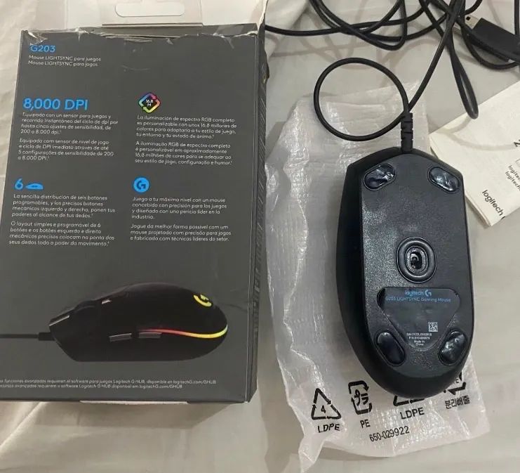mouse gamer logitech usb g203 lightsync preto - Foto 4