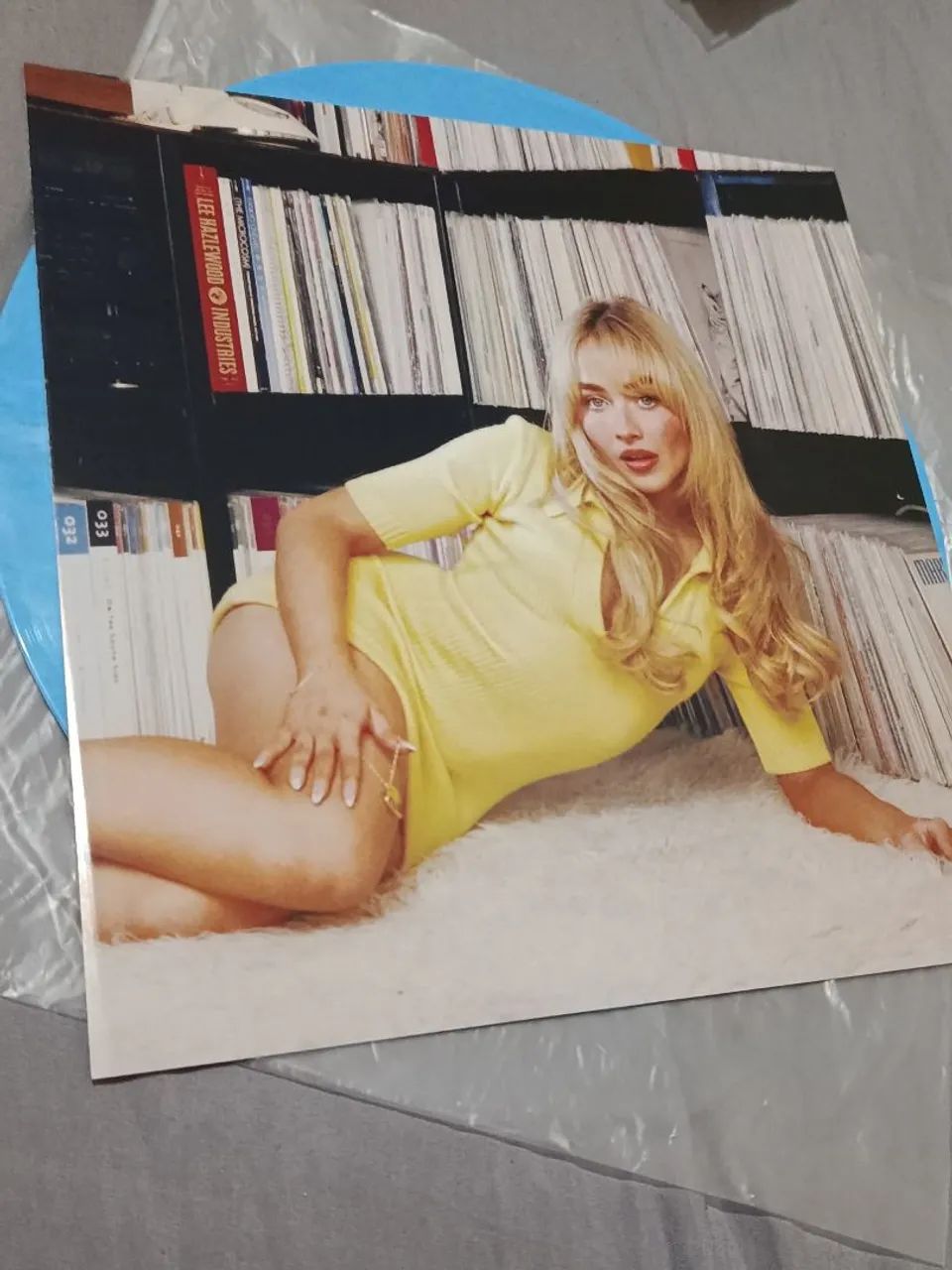 Vinil Short n Sweet Sabrina Carpenter - Foto 2