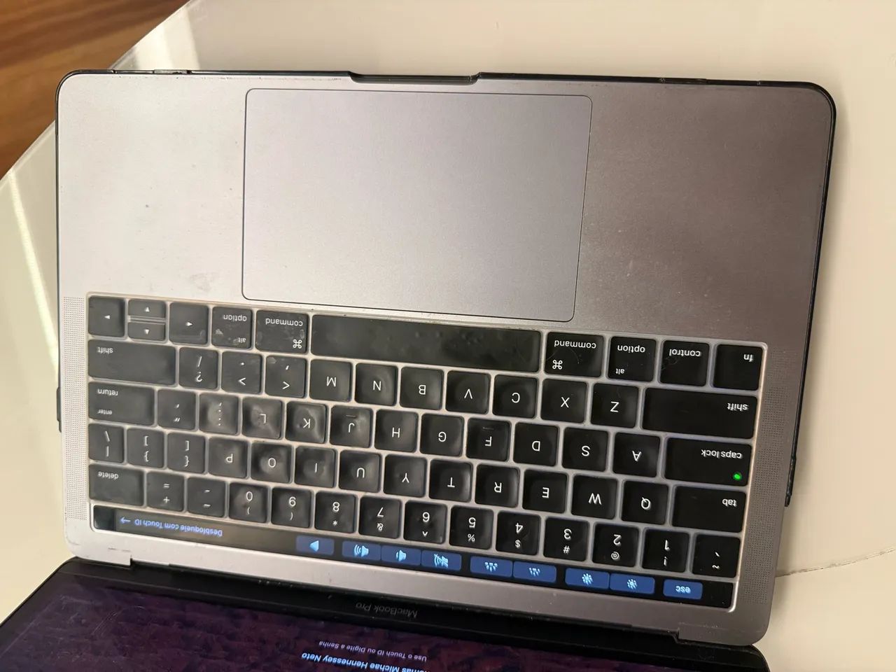 MacBook Pro Retina  2019 Touch Bar e Touch ID e Magic Mouse - Foto 4
