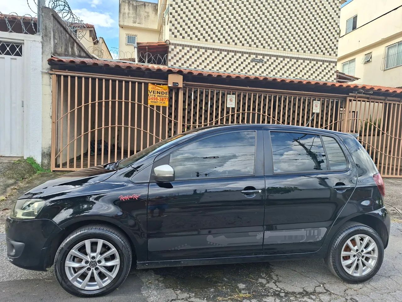 Volkswagen Fox Rock IN RIO 1.6 MI Total Flex 8V 5P 2014 - Foto 9